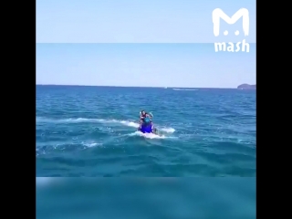 jet ski with passengers exploded in the black sea