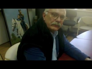 mikhalkov listens to letov